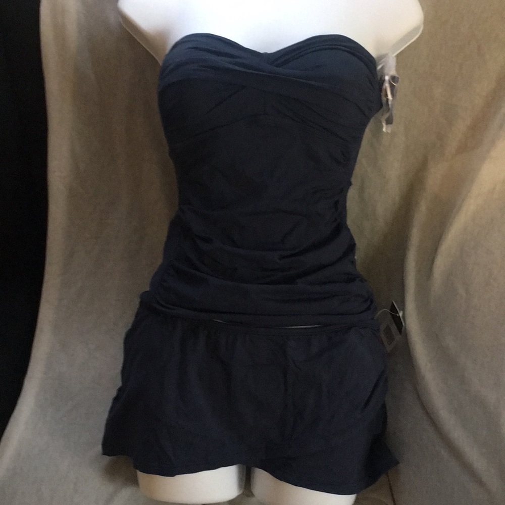 Anne Cole 2 piece NWT size XS